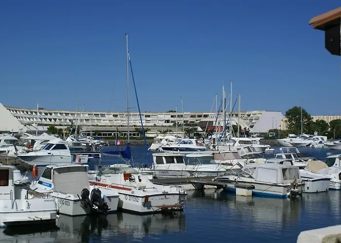 41, Port Venus Au Village Naturiste Agde